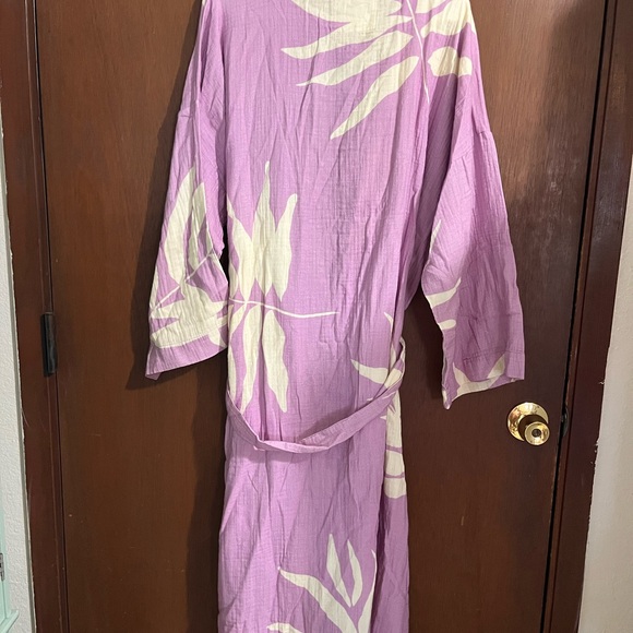 Aloha Collection Ube Fronds Robe - Picture 6 of 7